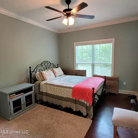 Bedroom - 20148 Midway Rd, Terry, MS 39170 photo 3 of 3