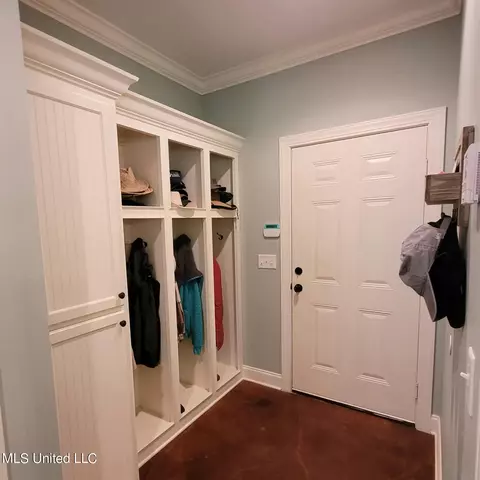 Entry Way - 20148 Midway Rd, Terry, MS 39170 photo 1 of 1