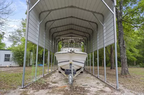 Exterior - 121 Ellis Hodge Rd, Lucedale, MS 39452 photo 10 of 11