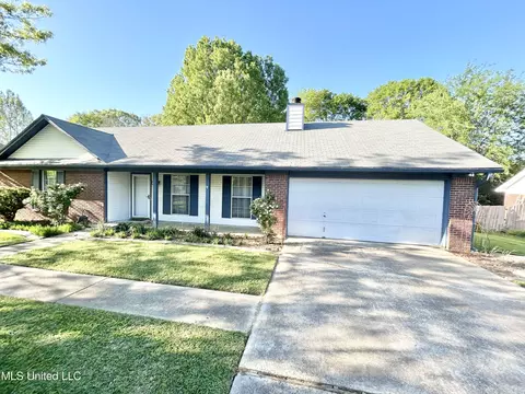 235 Hawthorne Dr, Madison, MS 39110