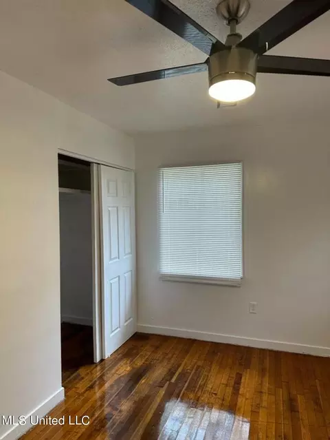 1027 Woody Dr, Jackson, MS 39212 photo 10