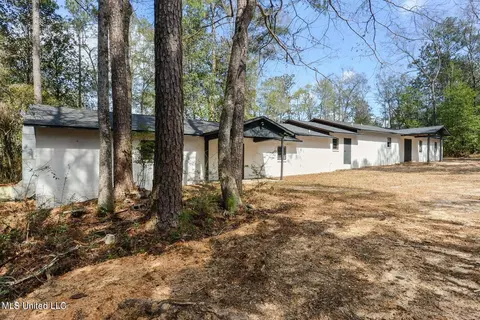 Exterior - 1208 Barton Agricola Rd, Lucedale, MS 39452 photo 12 of 15