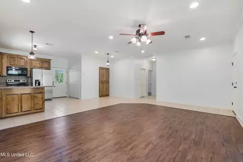 8004 Tanner Williams Rd, Lucedale, MS 39452 photo 5