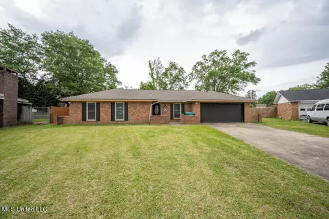 15381 Mimosa Dr, Gulfport, MS 39503