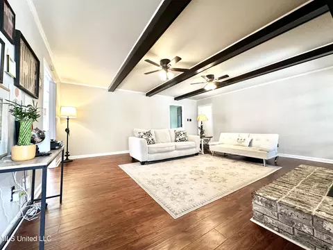 Bedroom - 2088 Aspen Dr, Nesbit, MS 38651 photo 1 of 3