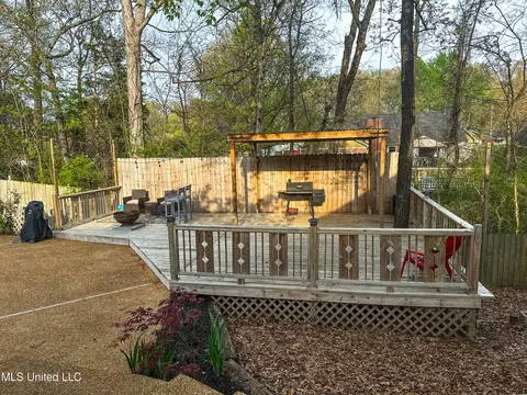 Exterior - 2088 Aspen Dr, Nesbit, MS 38651 photo 7 of 8