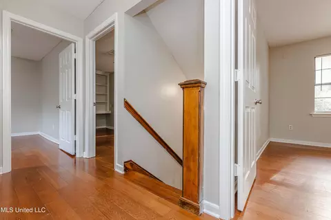 Entry Way - 545 Dixton Dr, Brandon, MS 39047 photo 4 of 4