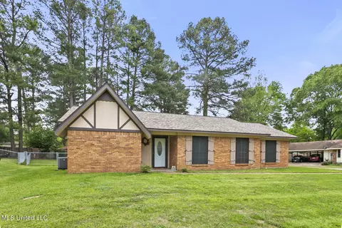 2908 Beaumont Cv, Pearl, MS 39208