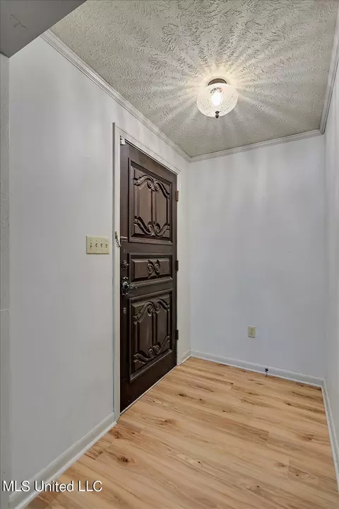 Entry Way - 1248 Lee Ln, Raymond, MS 39154 photo 1 of 1