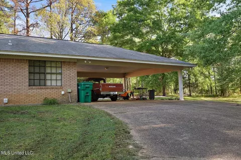 Exterior - 1248 Lee Ln, Raymond, MS 39154 photo 8 of 11