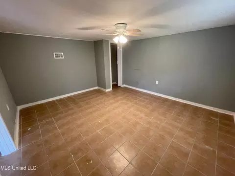 244 Southbrook Dr, Jackson, MS 39211 photo 7