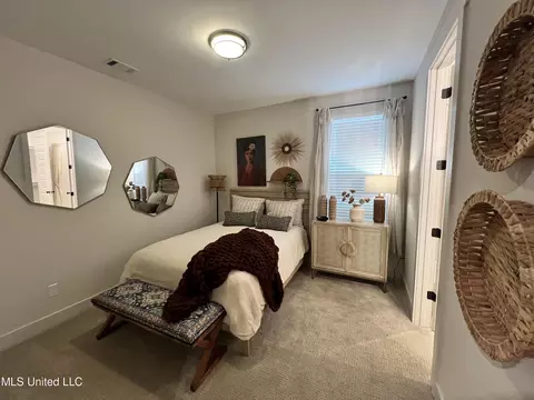 Bedroom - 6944 Sunrise Loop S, Olive Branch, MS 38654 photo 2 of 4