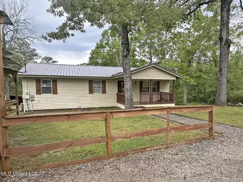 Exterior - 137 Louis Ln, Lucedale, MS 39452 photo 10 of 10