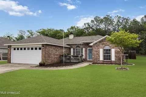 3222 Stonegate Cir, Gautier, MS 39553