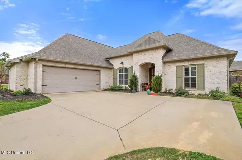 828 Bryce St, Brandon, MS 39047