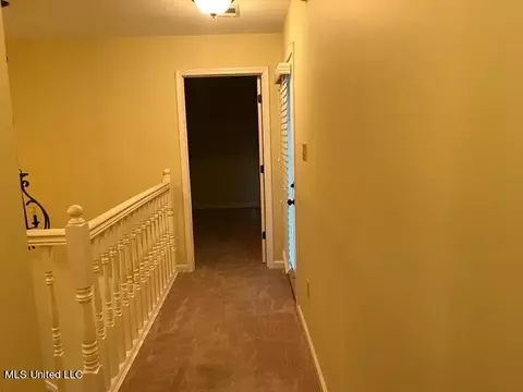 Entry Way - 731 Fairways Trl, Hernando, MS 38632 photo 5 of 6