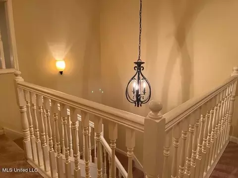 Entry Way - 731 Fairways Trl, Hernando, MS 38632 photo 4 of 6