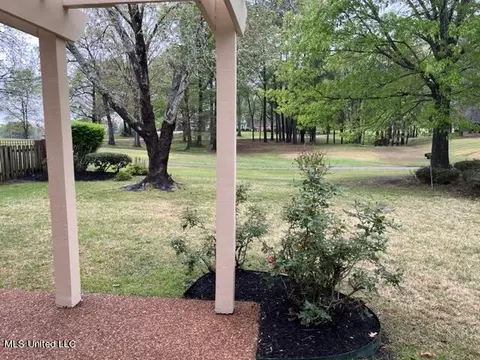 Exterior - 731 Fairways Trl, Hernando, MS 38632 photo 7 of 9