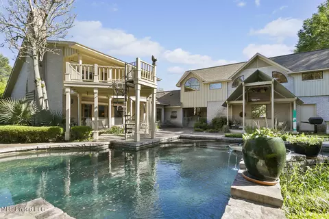Exterior - 37 Polo Dr, Jackson, MS 39211 photo 6 of 22