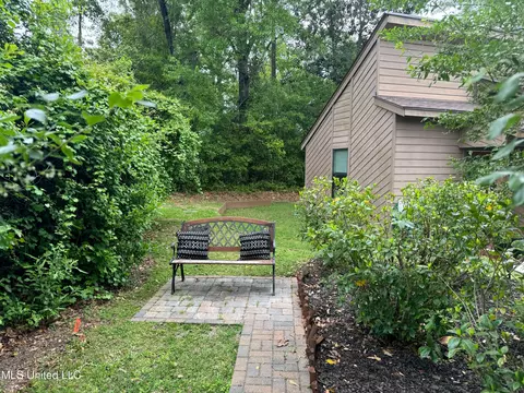 Exterior - 1 Pelican Cv, Diamondhead, MS 39525 photo 9 of 12
