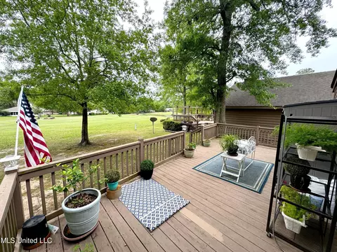 Exterior - 1 Pelican Cv, Diamondhead, MS 39525 photo 7 of 12