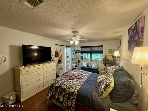 Bedroom - 1 Pelican Cv, Diamondhead, MS 39525 photo 4 of 5