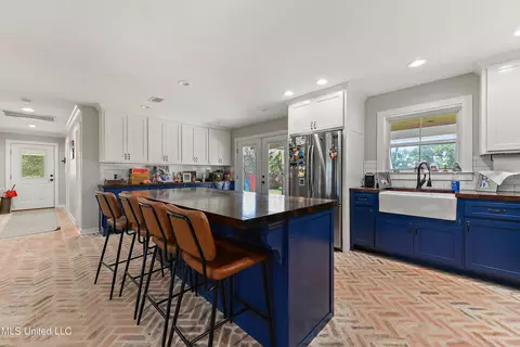 Kitchen - 7110 Tanner Williams Rd, Lucedale, MS 39452 photo 1 of 4