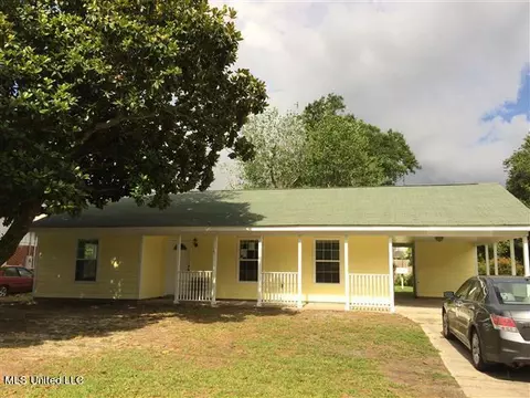 245 Bleuer Dr, Biloxi, MS 39531