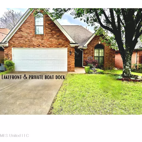 4826 W Alden Lake Dr, Horn Lake, MS 38637