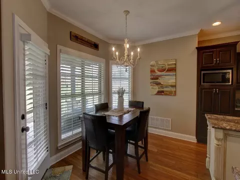 Dining - 1380 Fieldstone St, Hernando, MS 38632 photo 1 of 4