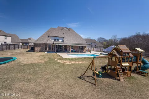 Exterior - 915 Lanere Dr, Olive Branch, MS 38654 photo 17 of 17