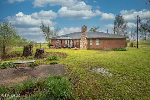 Exterior - 7465 Allison Rd, Olive Branch, MS 38654 photo 10 of 12