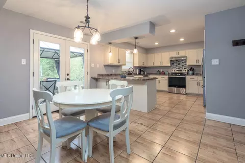 Kitchen - 7465 Allison Rd, Olive Branch, MS 38654 photo 1 of 5