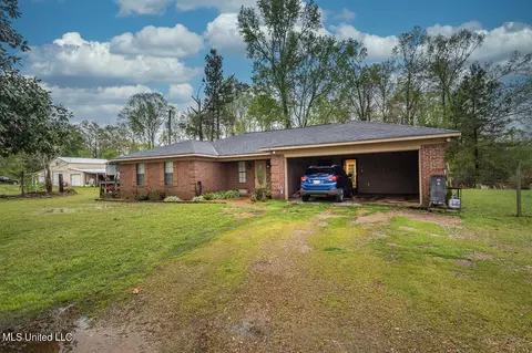 7465 Allison Rd, Olive Branch, MS 38654