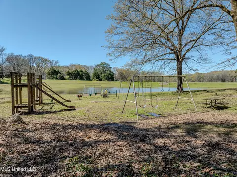 8948 E Thunderbird Dr, Hernando, MS 38632 photo 24