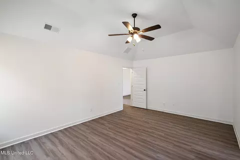 Other - 2452 Dela Dr, Southaven, MS 38672 photo 5 of 6