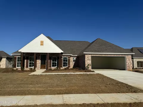 107 Porter Ridge Dr, Canton, MS 39046