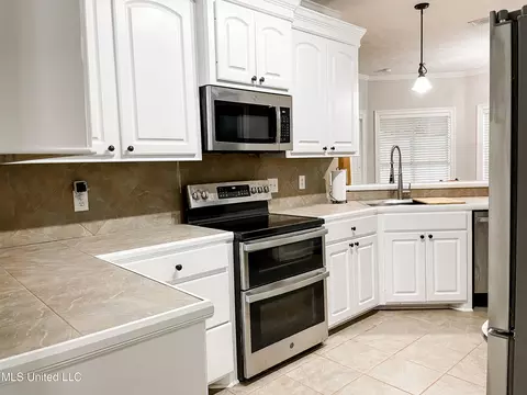 907 Caitlin Cv, Brandon, MS 39047 photo 7