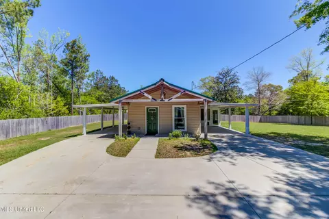 Exterior - 70 N Grace Rd, Wiggins, MS 39577 photo 4 of 33