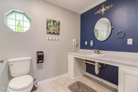 Bath - 70 N Grace Rd, Wiggins, MS 39577 photo 1 of 5