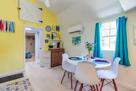 Dining - 70 N Grace Rd, Wiggins, MS 39577 photo 3 of 6