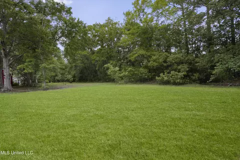 Exterior - 3116 Smith Dr, Gautier, MS 39553 photo 4 of 4