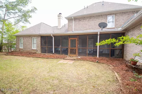 Exterior - 111 Farrington Pl, Madison, MS 39110 photo 6 of 12