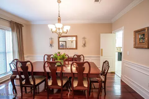 Dining - 111 Farrington Pl, Madison, MS 39110 photo 2 of 4