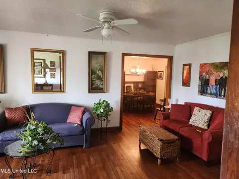 6152 Terry Rd, Byram, MS 39272 photo 9