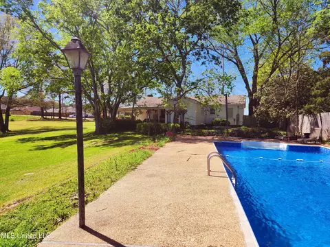 6152 Terry Rd, Byram, MS 39272 photo 13