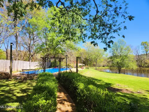 6152 Terry Rd, Byram, MS 39272 photo 11