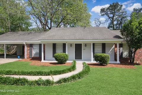 1105 Post Rd, Clinton, MS 39056