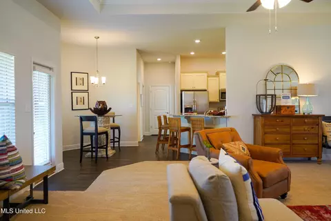 Dining - 6211 Saphire Ln, Biloxi, MS 39532 photo 1 of 6