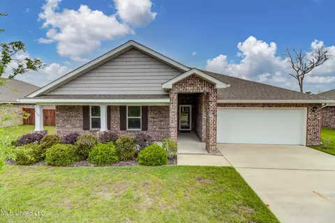 115 Rosie Dr, Long Beach, MS 39560